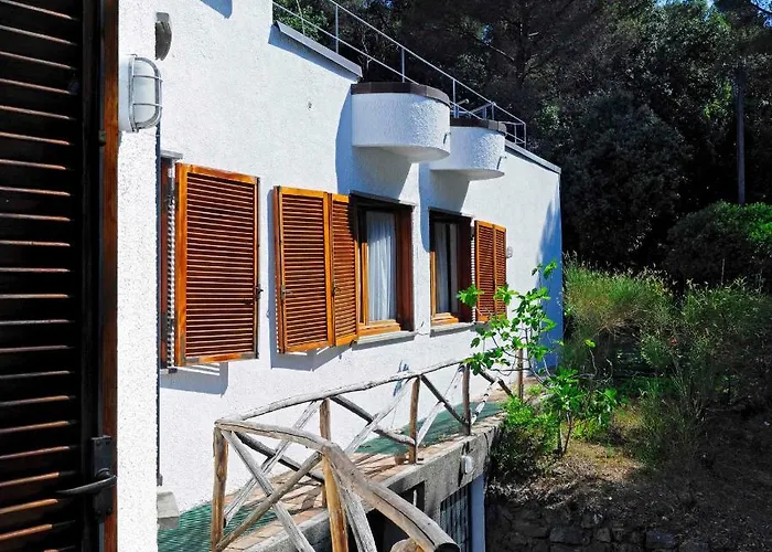 Al Cavalluccio Marino 4* Monte Marcello