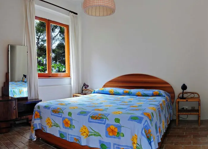 Al Cavalluccio Marino 4* Monte Marcello