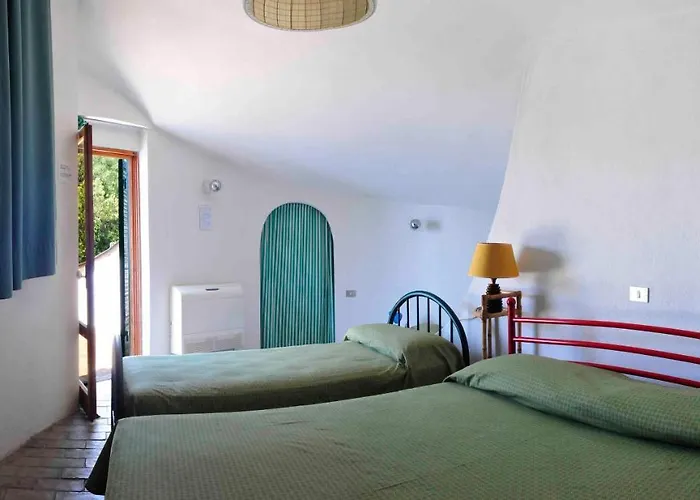 Al Cavalluccio Marino Bed and breakfast 4*